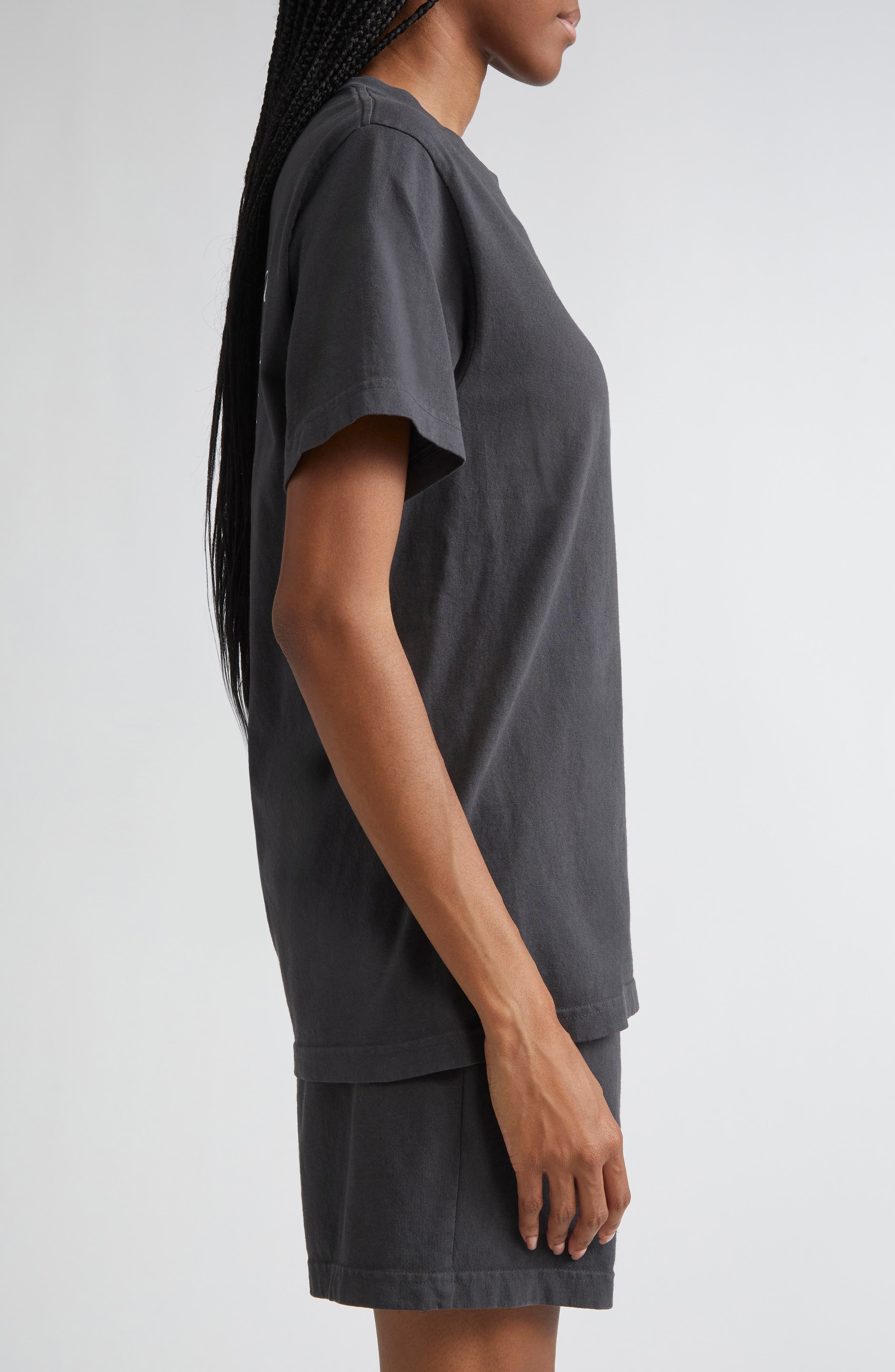 Sporty & Rich Health & Wellness Club New York Cotton Graphic T-Shirt in Faded Black at Nordstrom - 4