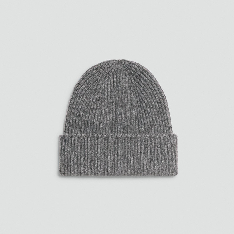Ribbed Beanie in Cashmere 1