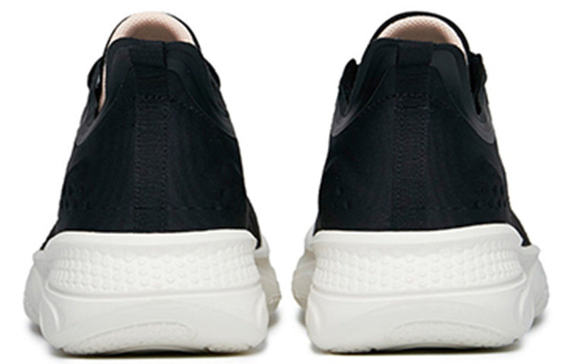 ANTA (WMNS) ANTA Training Series Sneakers 'Black Purple' 122227721-1 outlook