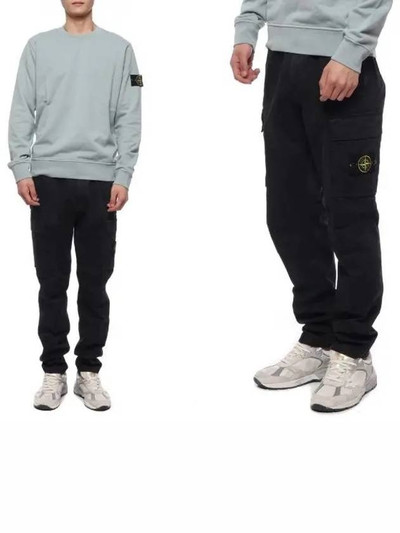 Stone Island Wappen Patch Cargo Straight Pants Black outlook