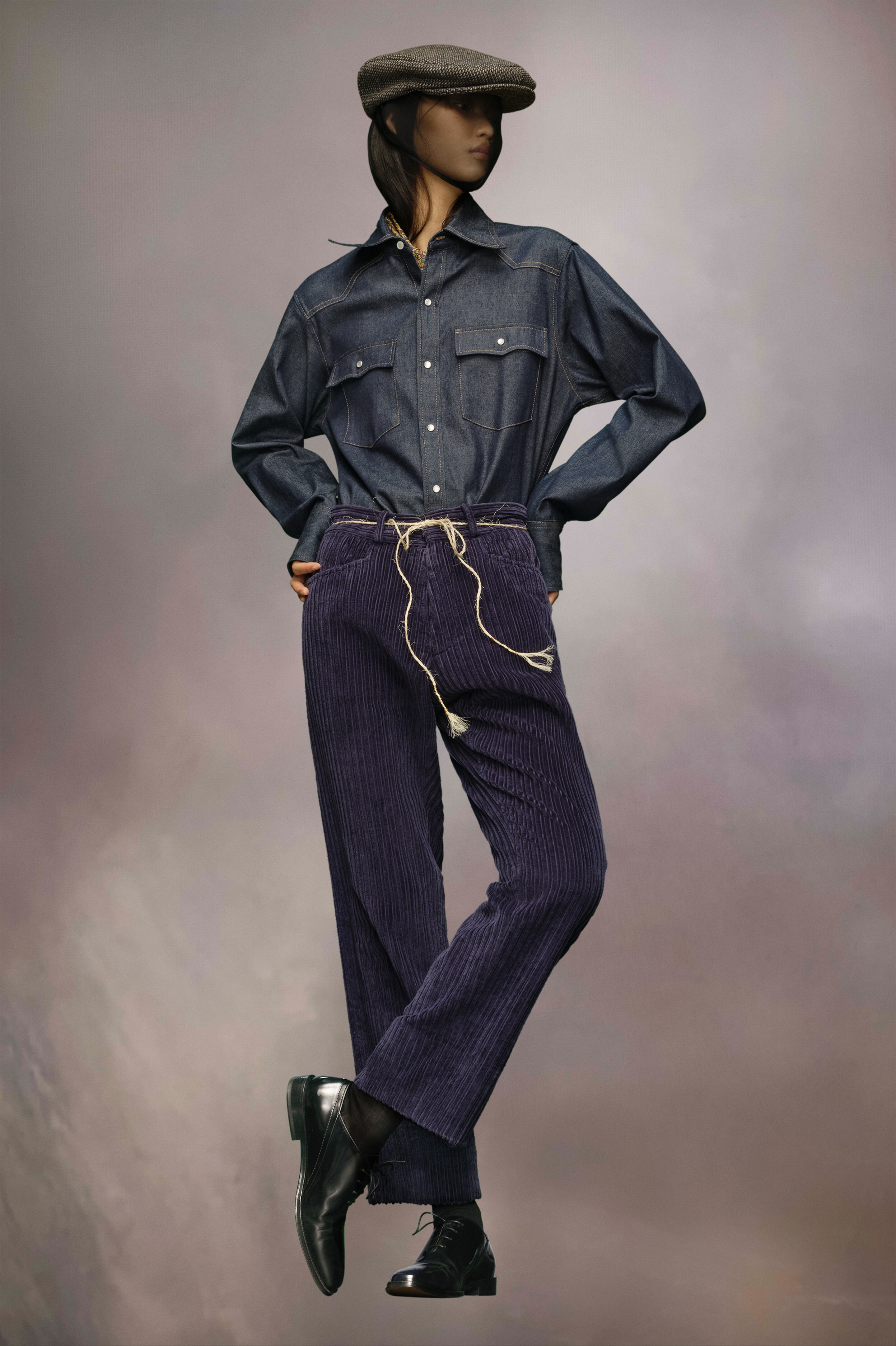 Corduroy cropped trousers - 2