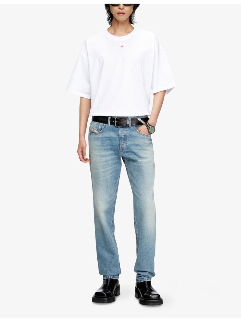 Diesel 2023 D-Finitive Relaxed-Fit Denim Jeans outlook