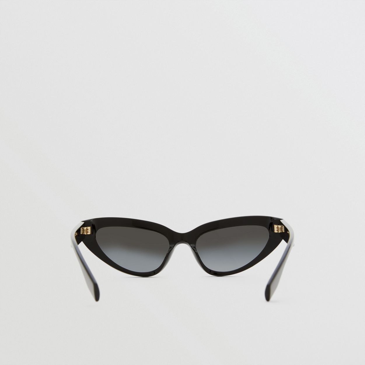 Cat-eye Frame Sunglasses - 6