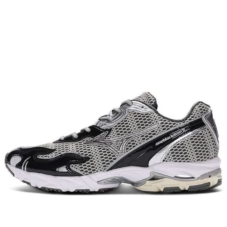 Mizuno Wave Rider 10 'Flame Wave One Block Down Onyx' D1GD232703 - 1