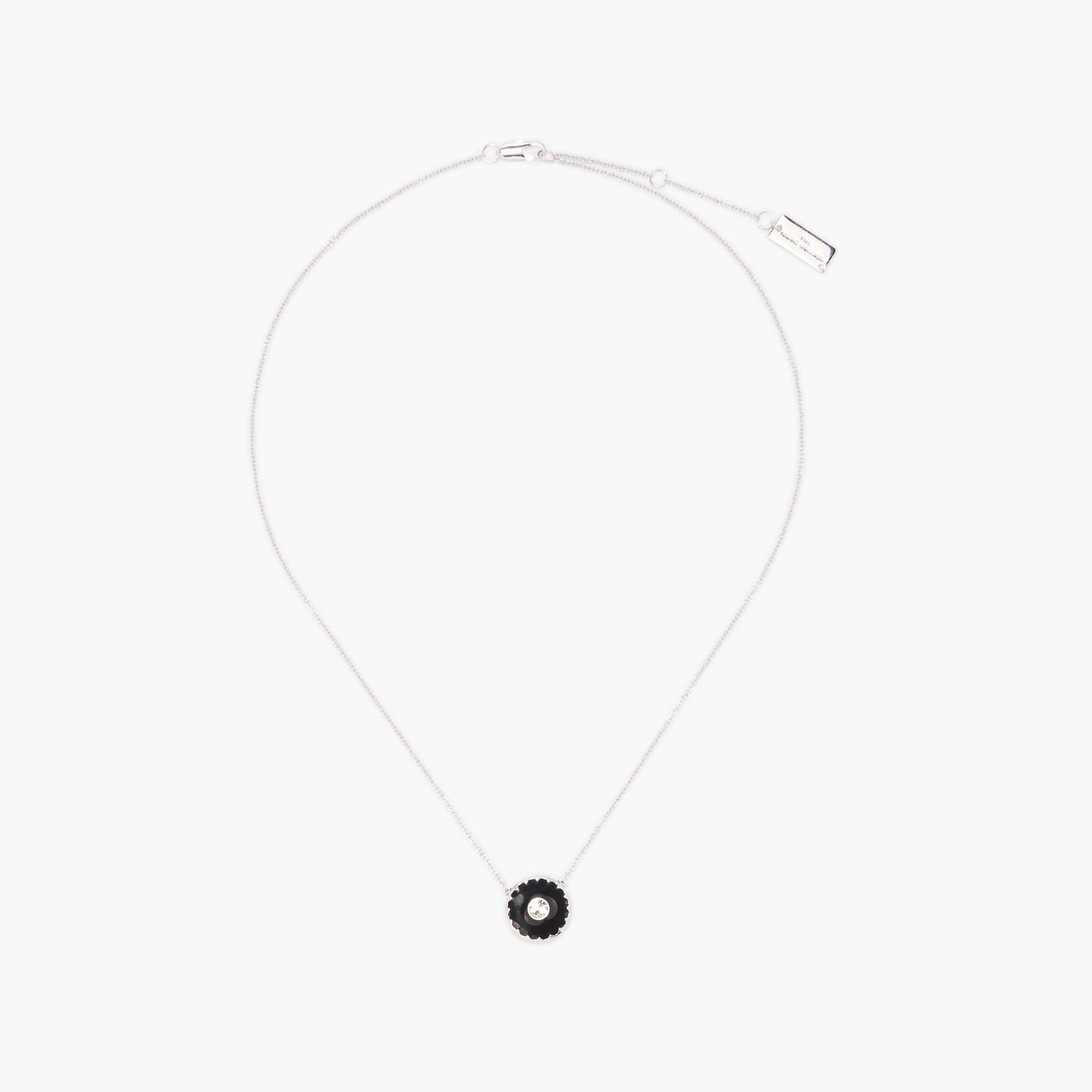 THE MEDALLION PENDANT - 4