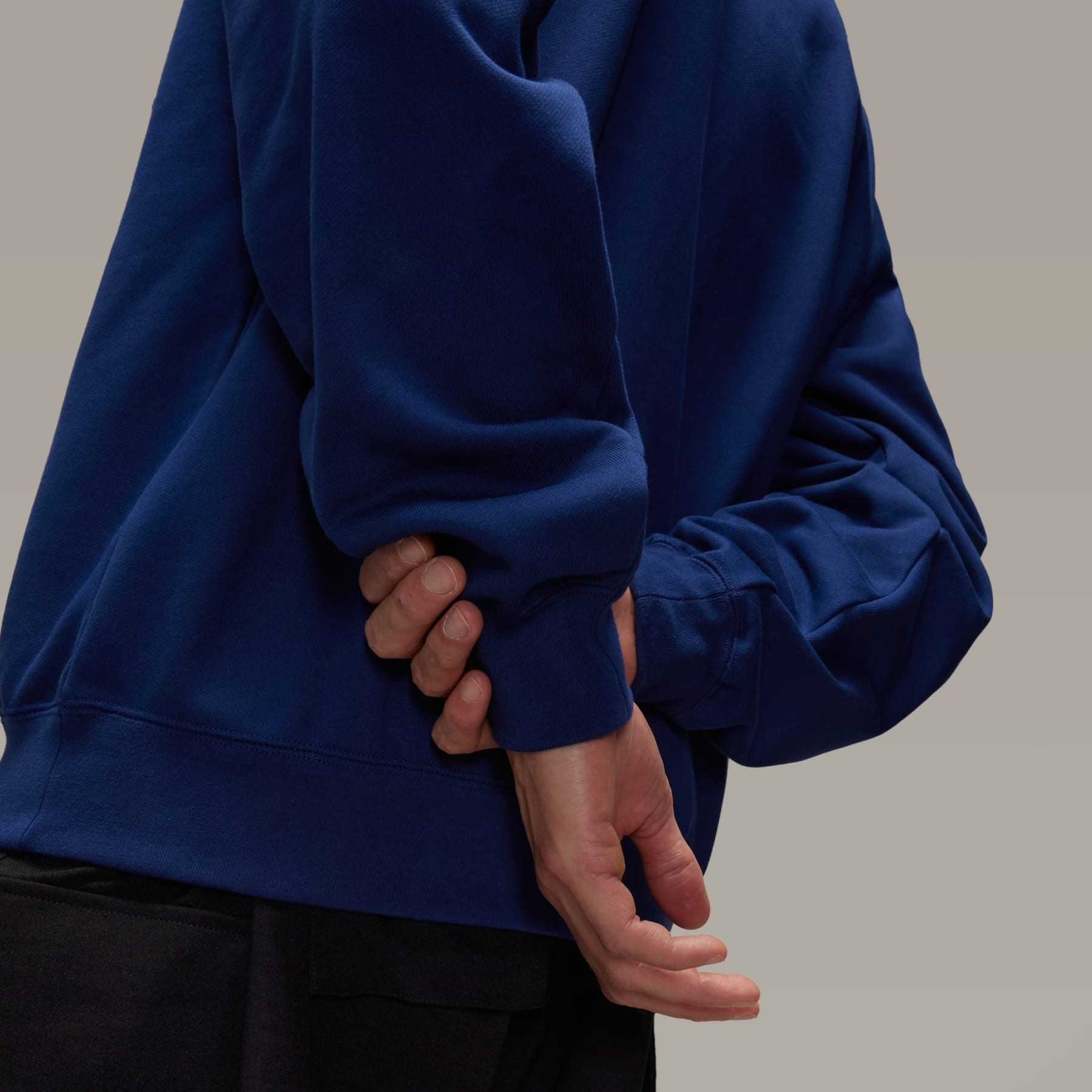 Y-3 Graphic Crew Sweater - 7