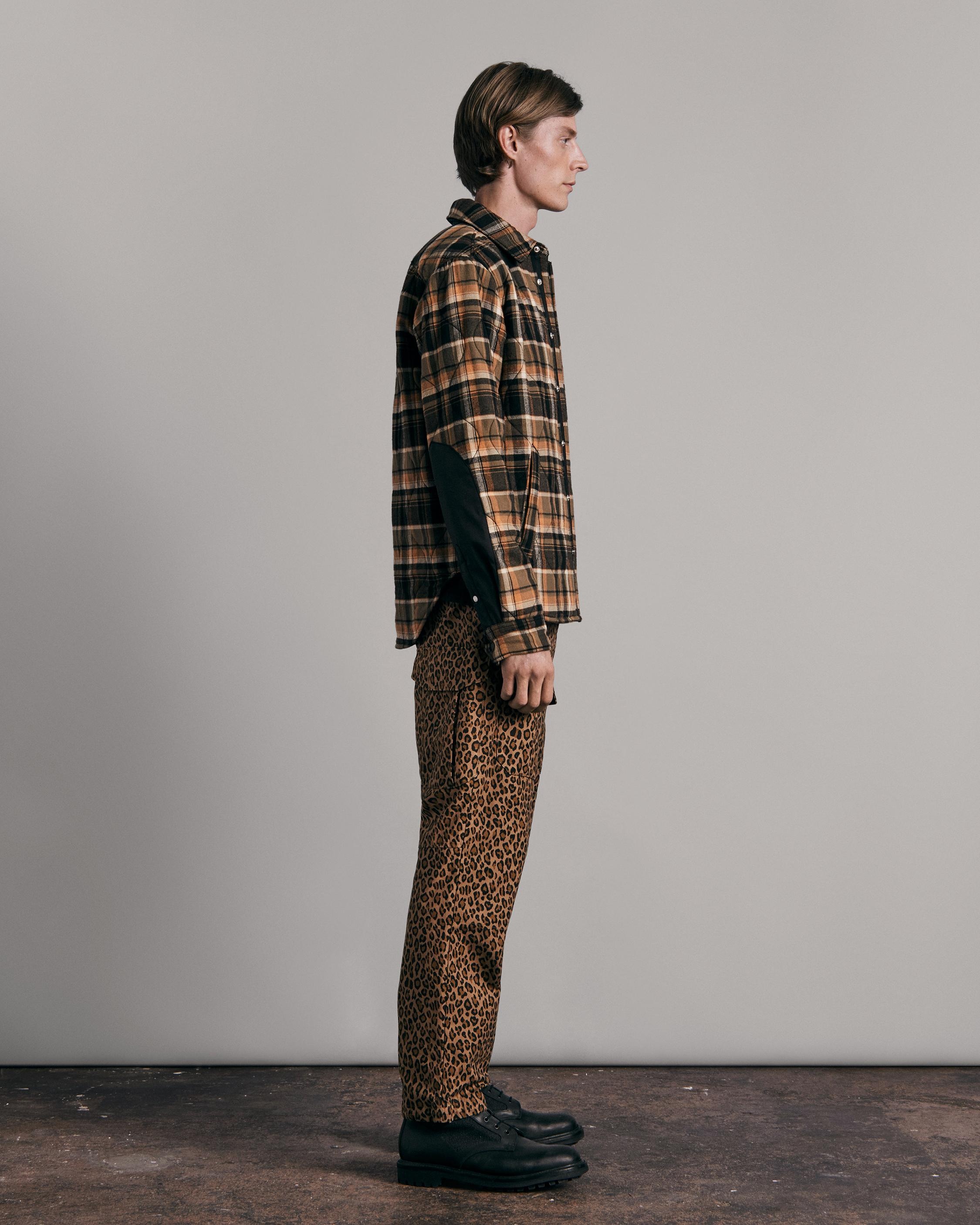 Padded Dane Flannel Jacket
Classic Fit Jacket - 4