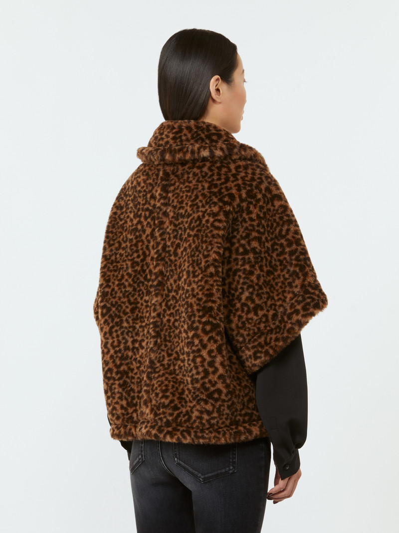 TITTY10 Wool and alpaca jacquard Teddy cape 4