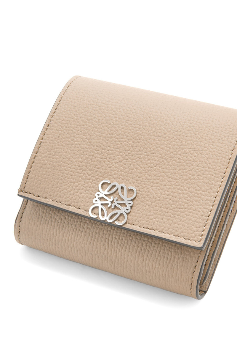 Anagram compact flap wallet in pebble grain calfskin 5