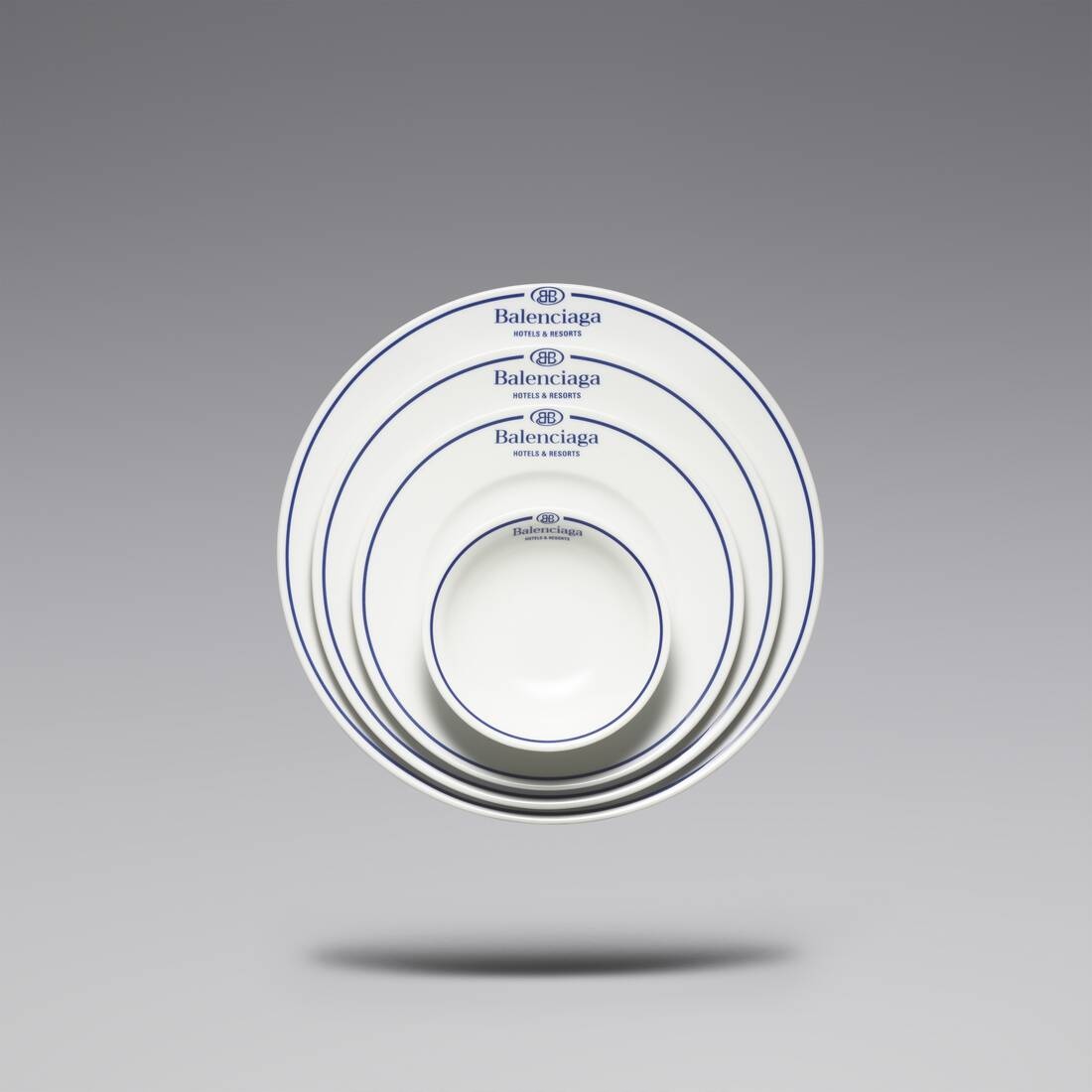 Medium Plate  in White - 3