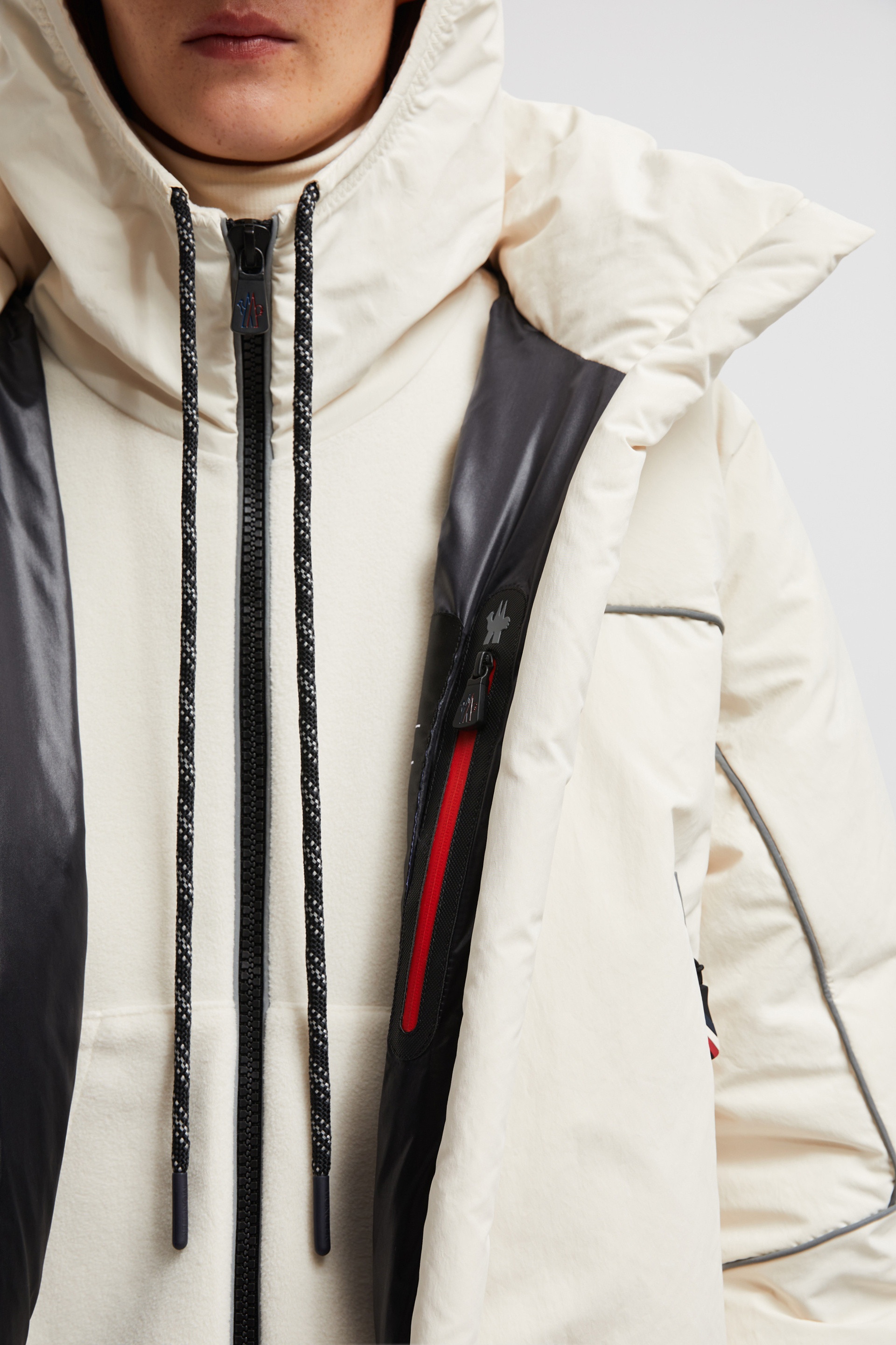 Klais Short Down Jacket - 9