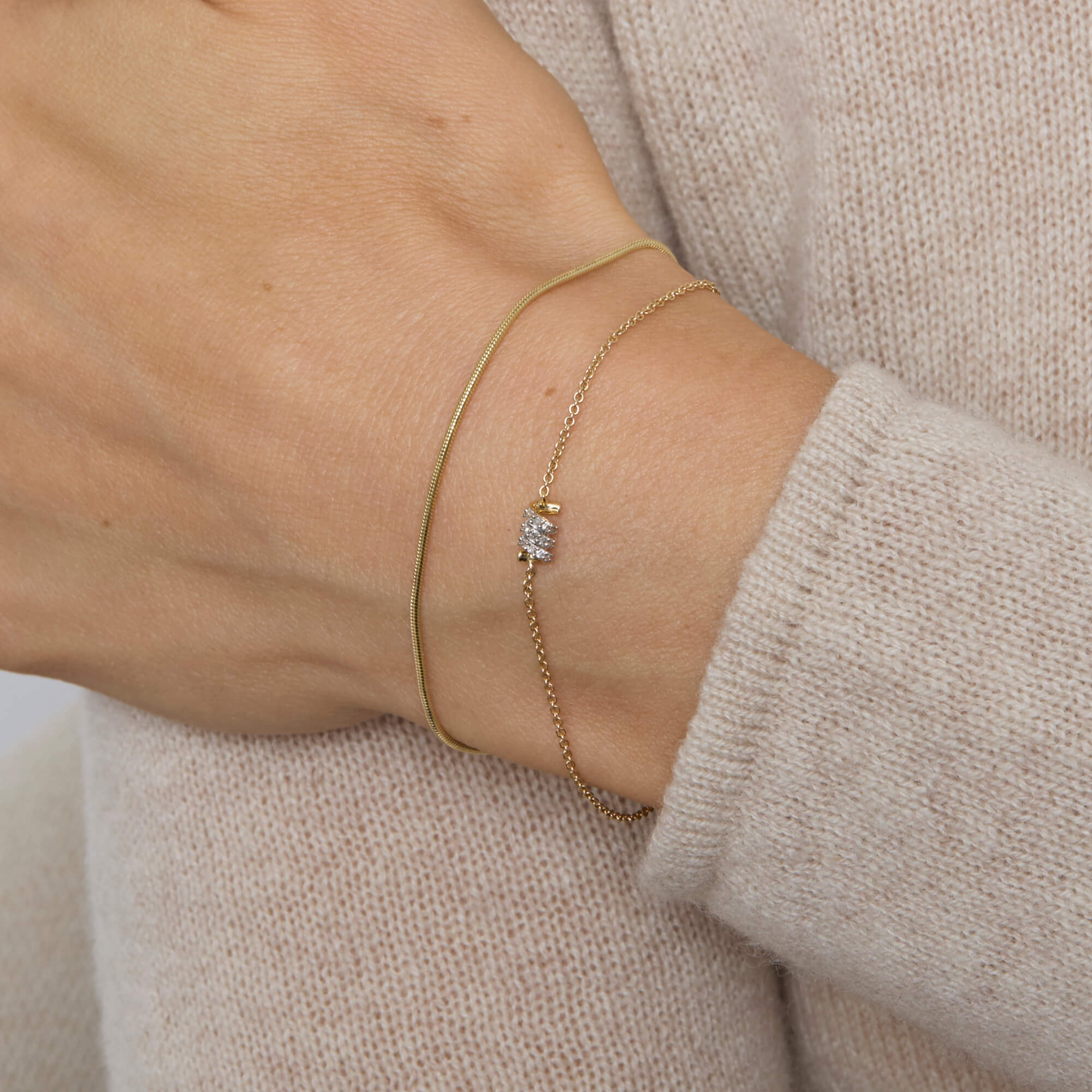 Twinkling Twine Pave Chained Bracelet - 5