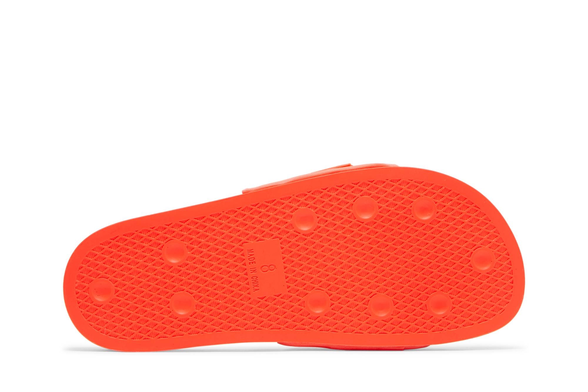 Wmns Pouchylette Slides 'Paint Drip - Solar Red' - 4