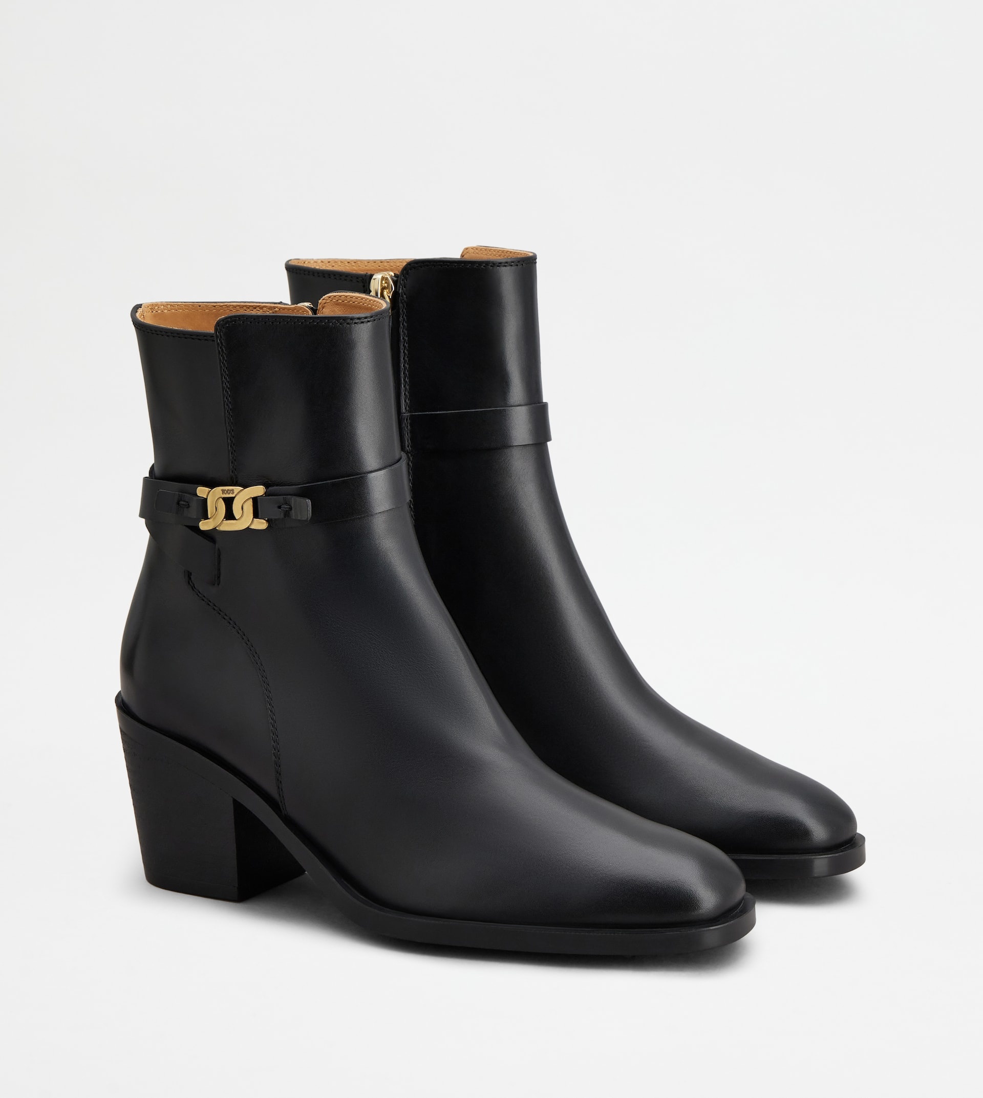 ANKLE BOOTS IN LEATHER - BLACK - 4