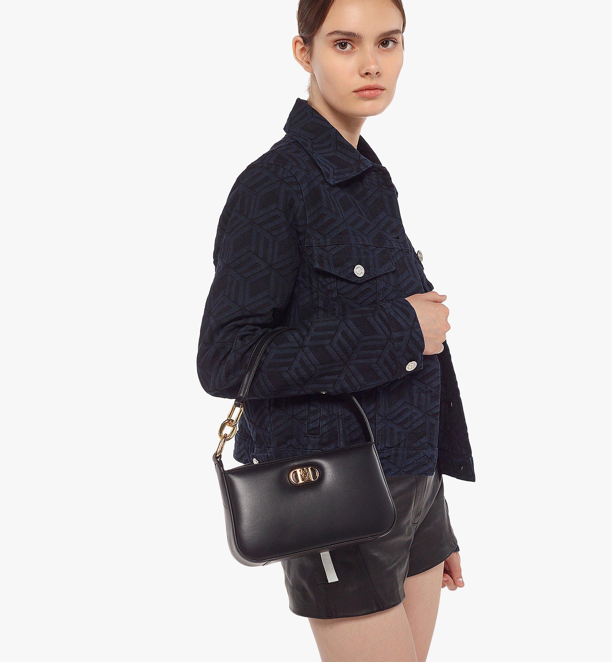 Medium Mode Travia Shoulder Bag in Spanish Nappa Leather Black