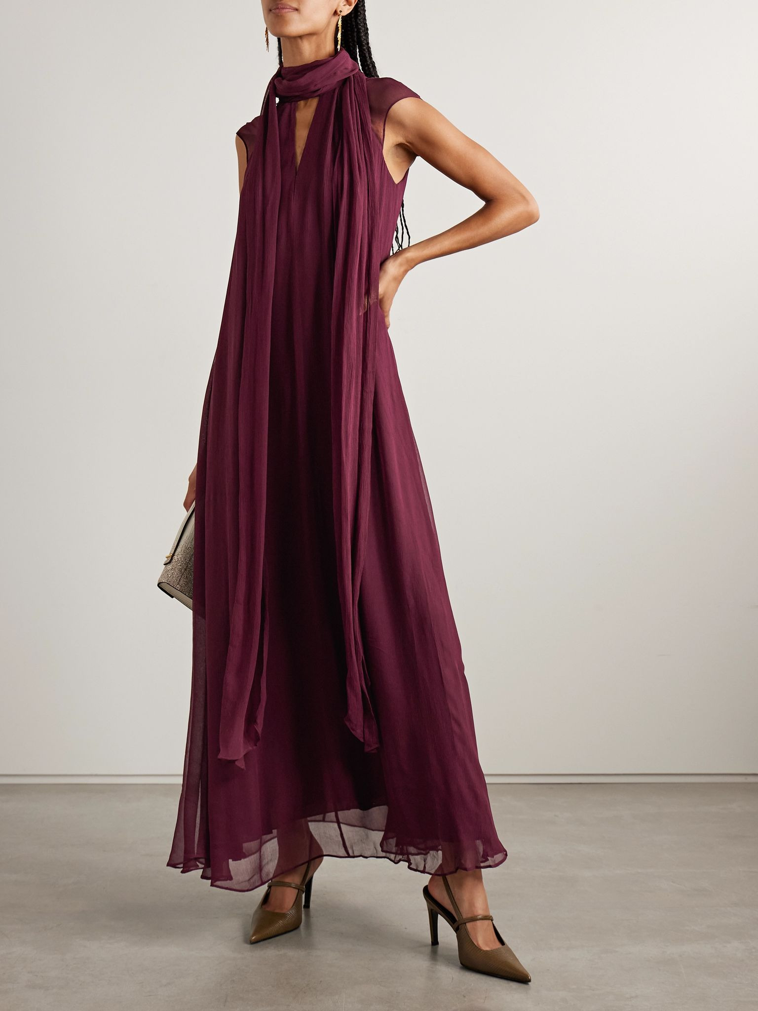Camilla scarf-detailed crepon maxi dress Crimson - 2