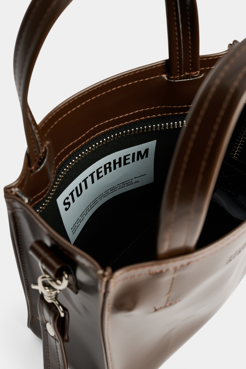 Stutterheim Biblio Bag Opal Dark Brown outlook