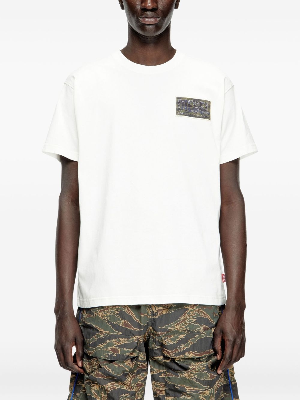 T-Norm-T3 graphic-patch T-shirt - 3