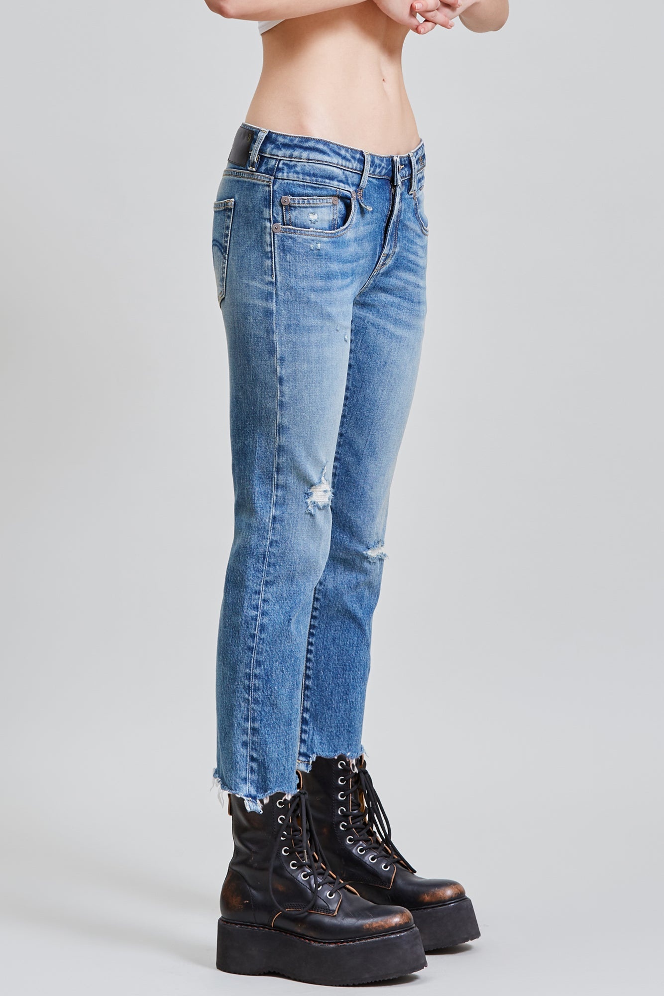 BOY STRAIGHT WITH RIPS - CARLTON | R13 - 4