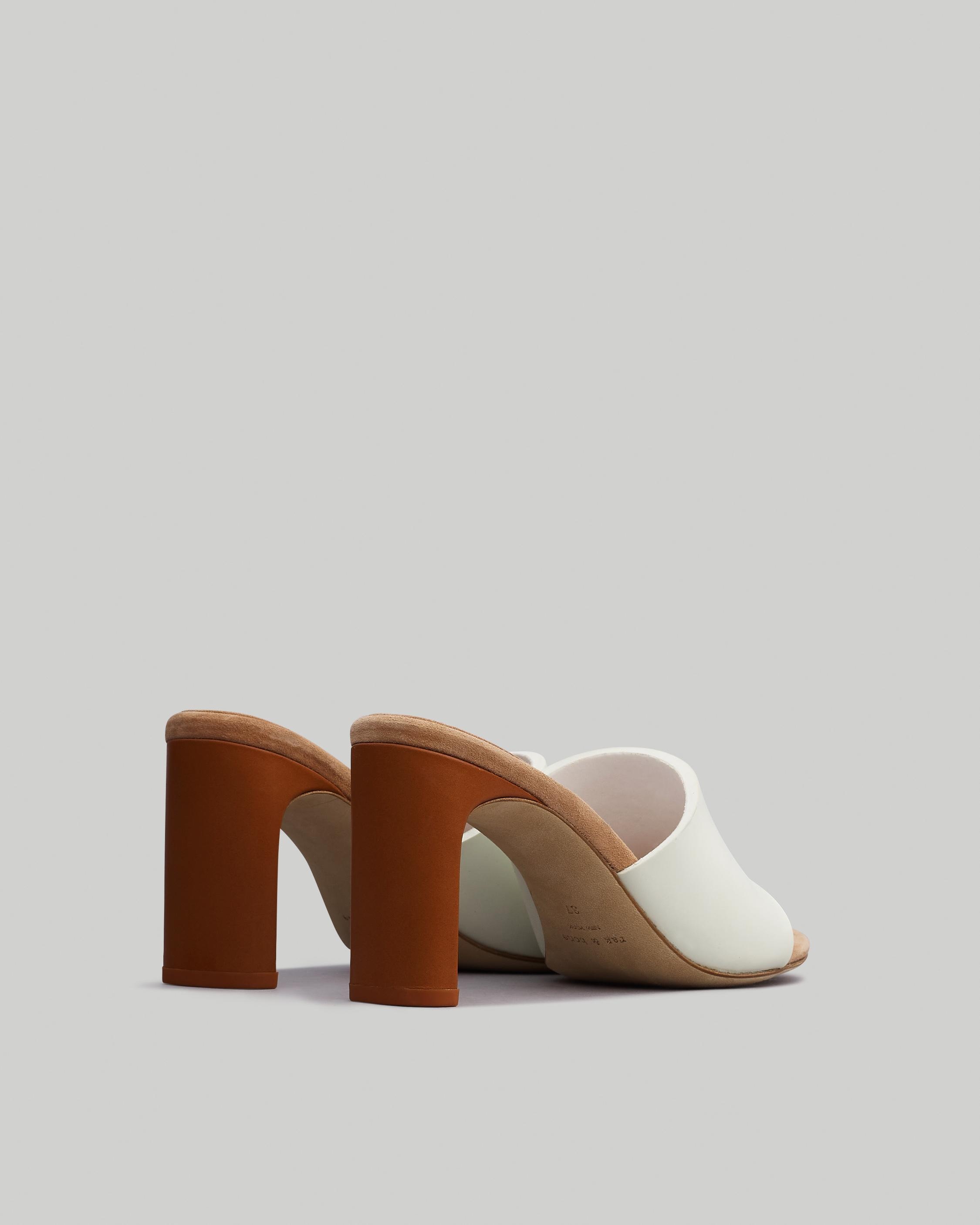 Vesper Sandal - Eva
Heeled Sandal - 3