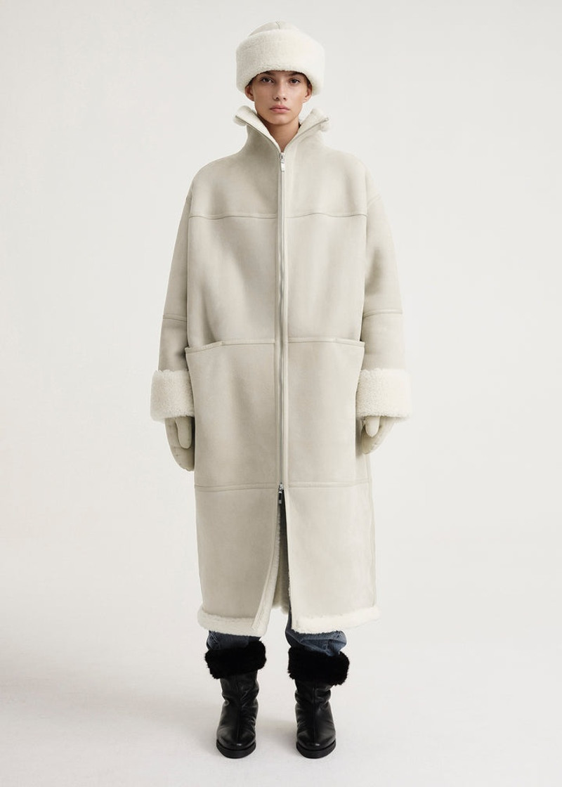Totême Signature shearling coat macadamia outlook