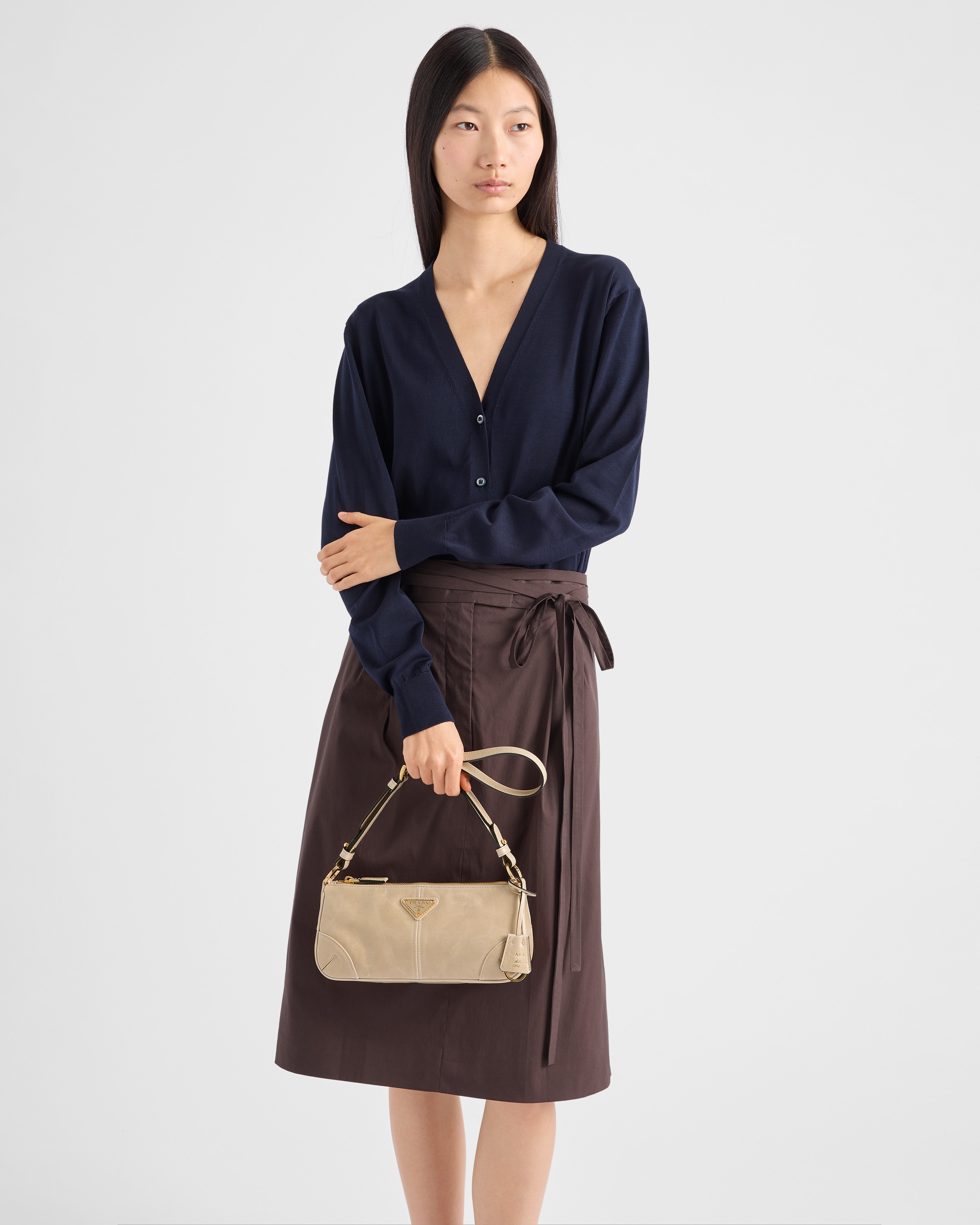 Prada Re-Edition 2002 medium leather shoulder bag - 2