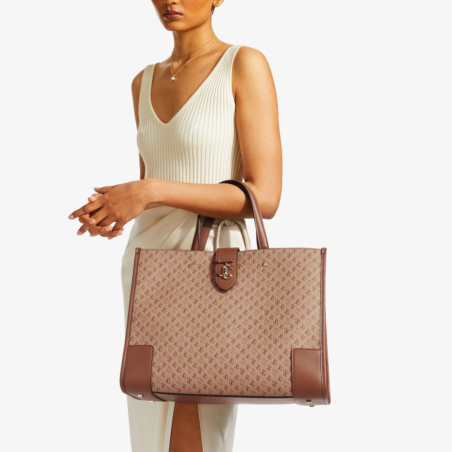 Varenne Tote L
Caramel JC Monogram Pattern and Leather Tote Bag - 4