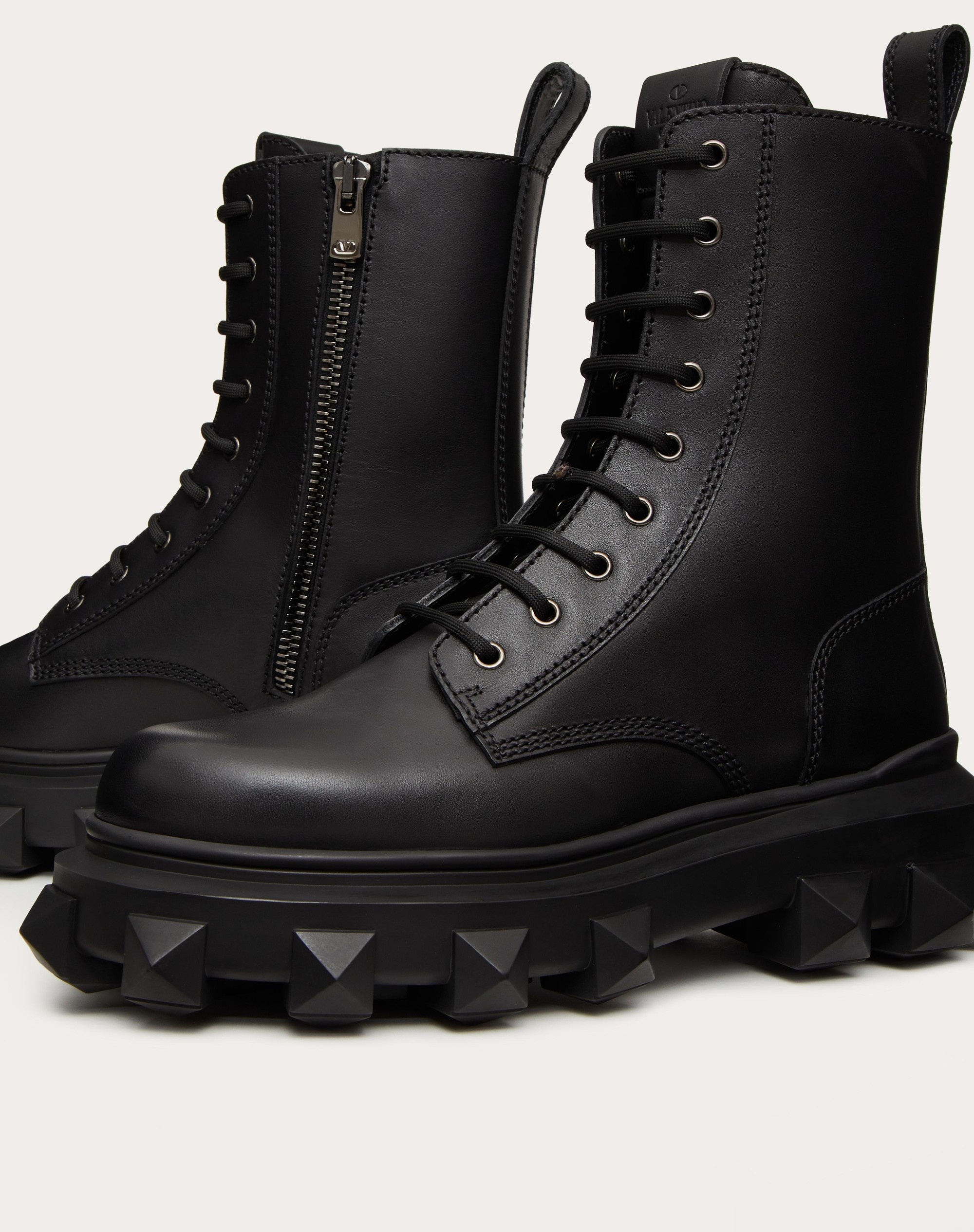 TRACKSTUD CALFSKIN COMBAT BOOT - 5