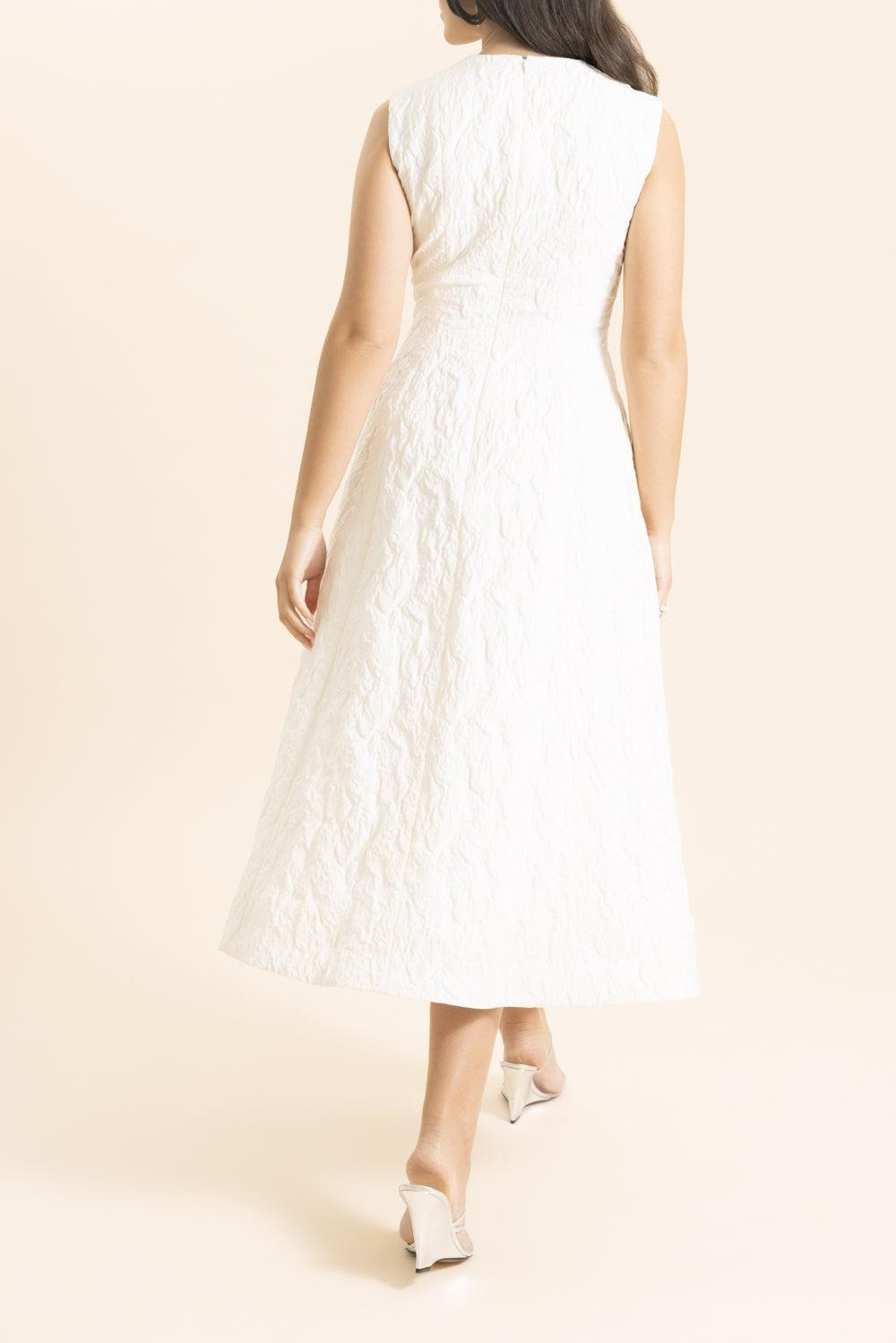 Sleeveless Cocktail Dress - 3