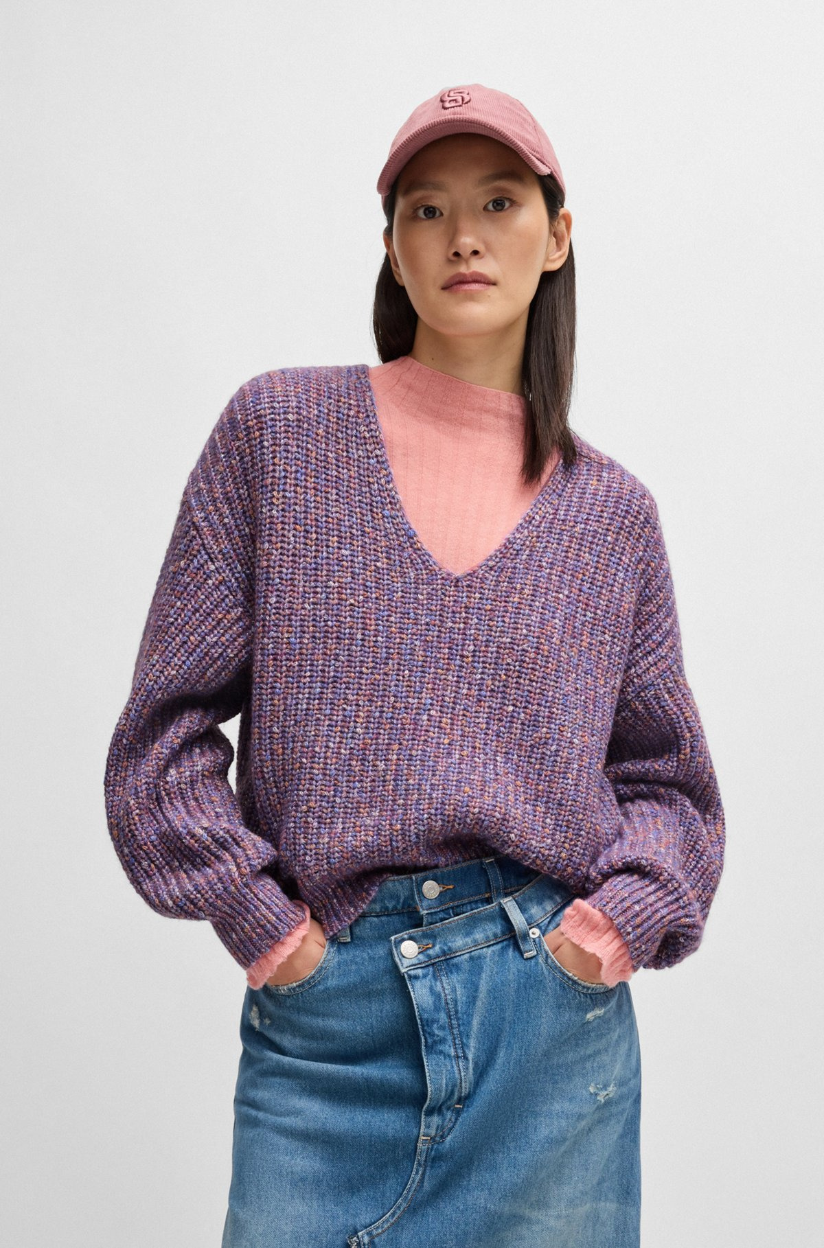 RELAXED-FIT V-NECK SWEATER IN A RIBBED KNIT - 2