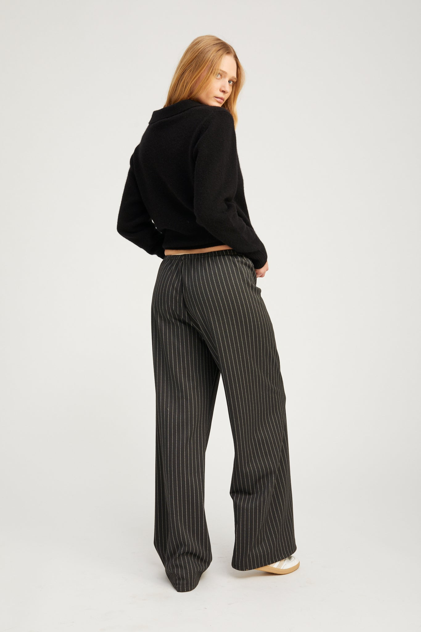 BLACK PINSTRIPE WIDE LEG EASY PANTS - 3