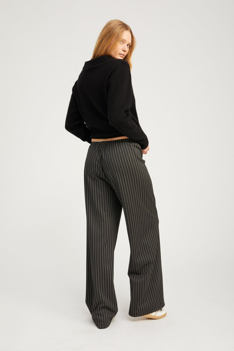 BLACK CASHMERE POLO SWEATER 3