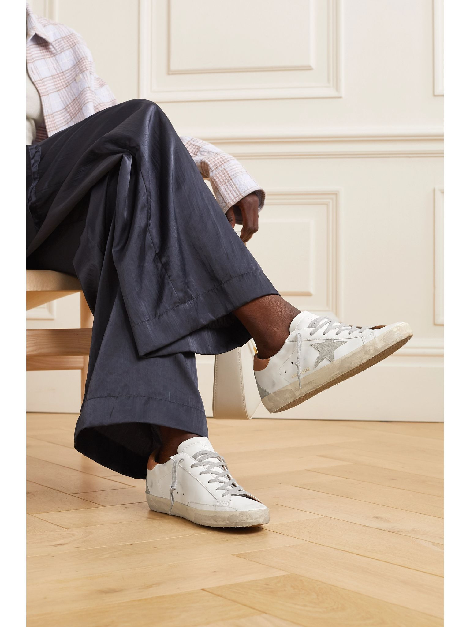 Super-Star suede-trimmed distressed leather sneakers White - 2