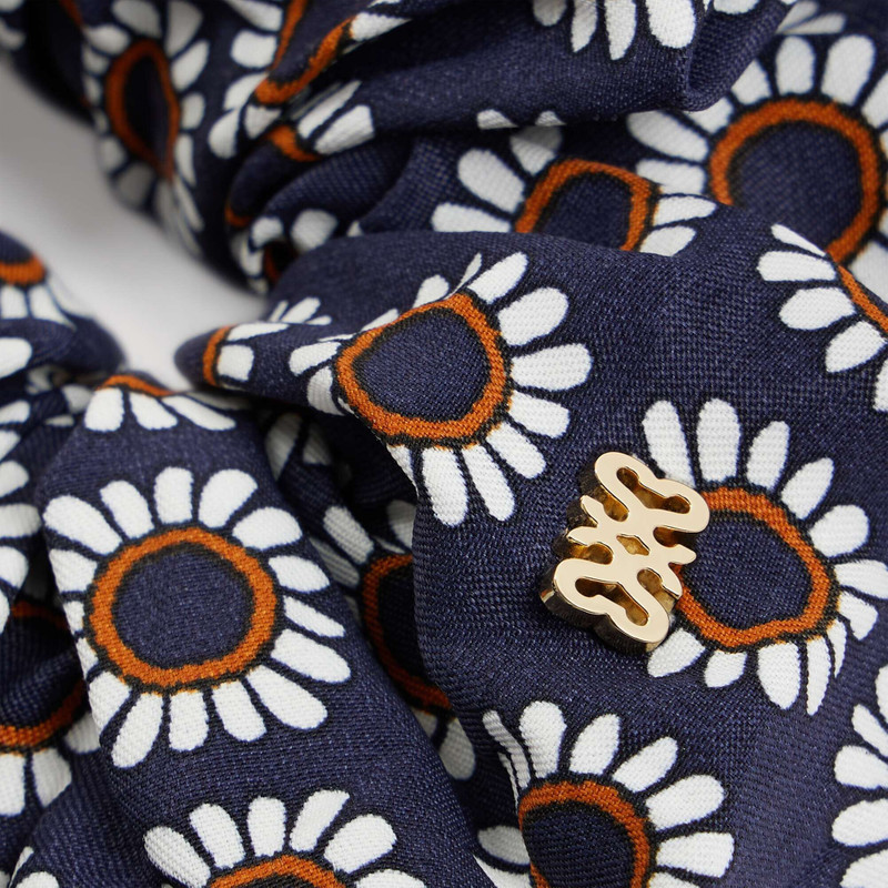 FLORAL SCRUNCHIE 3