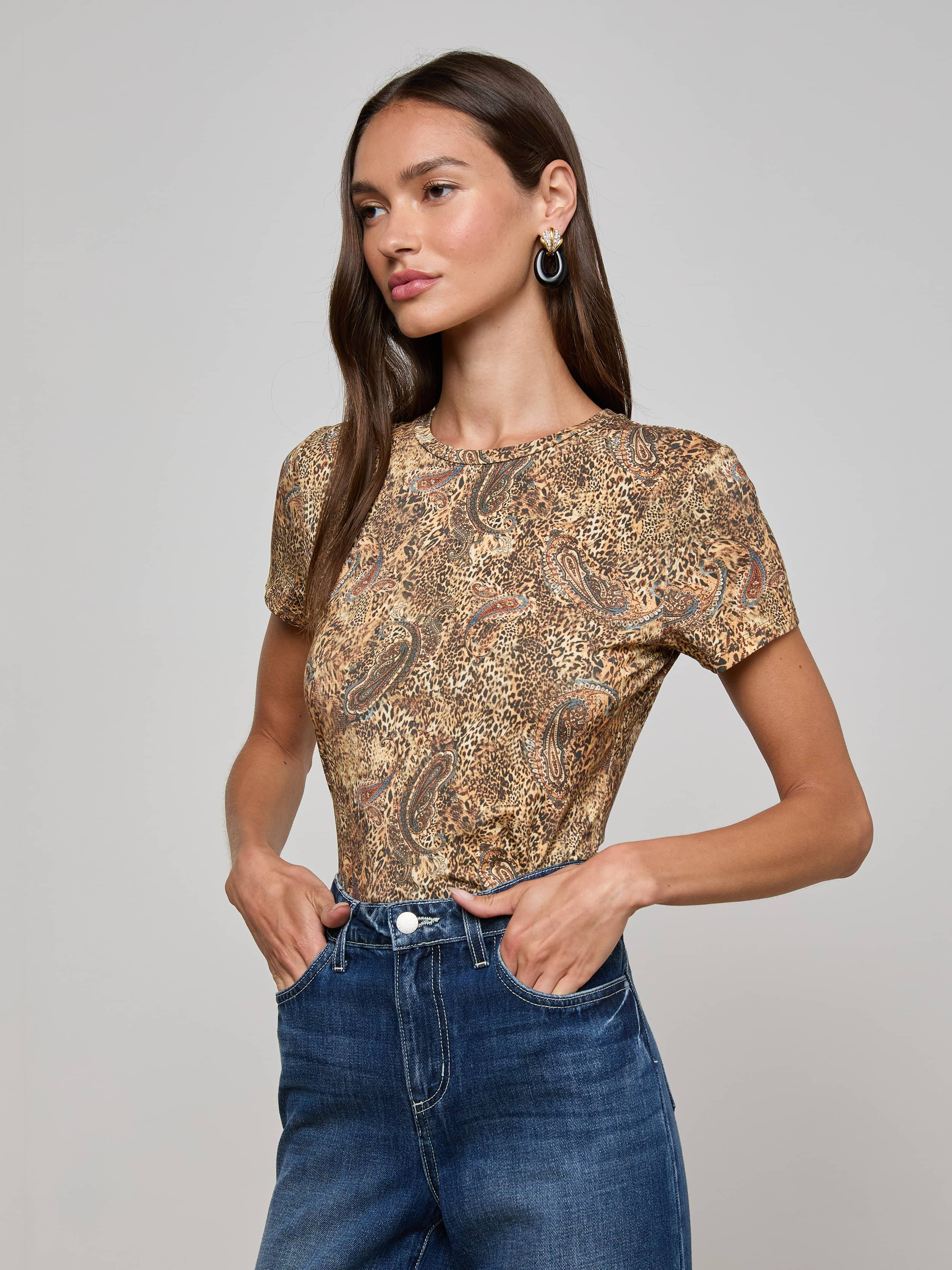Ressi Fitted Tee - 3