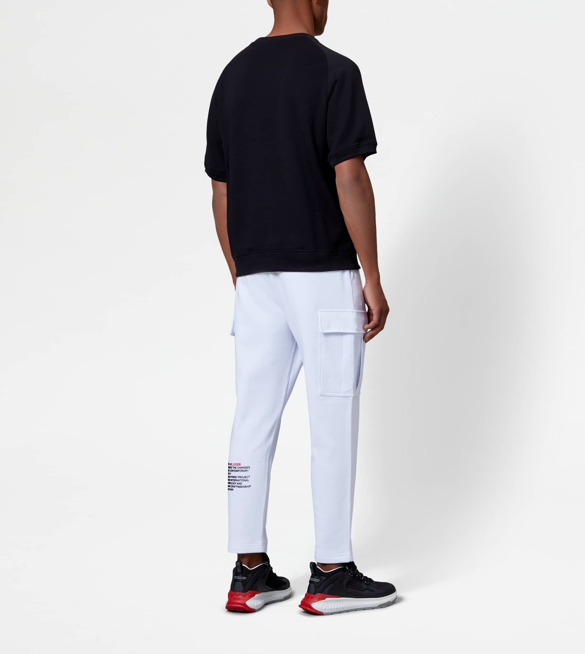 SHORT-SLEEVED SWEATSHIRT NO_CODE - BLACK - 3