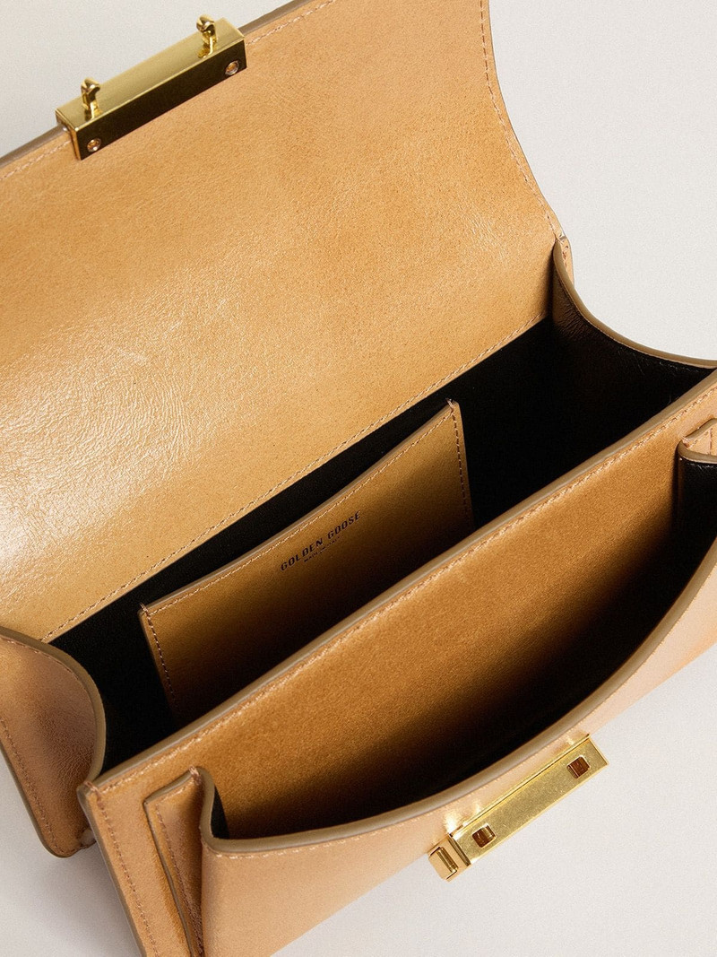 Small Venezia Bag in tobacco-colored leather with gold details 4