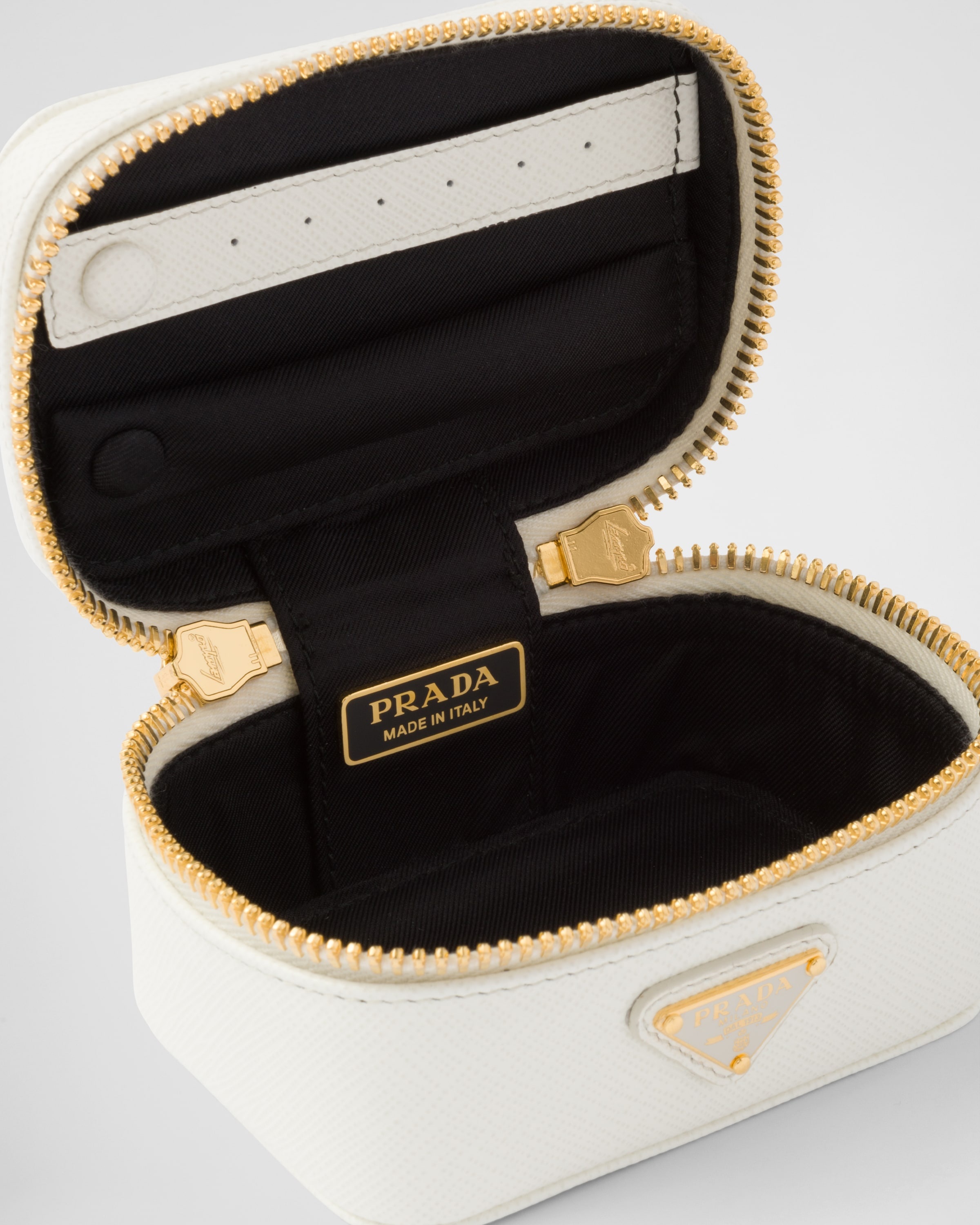 Saffiano leather jewelry beauty case 3