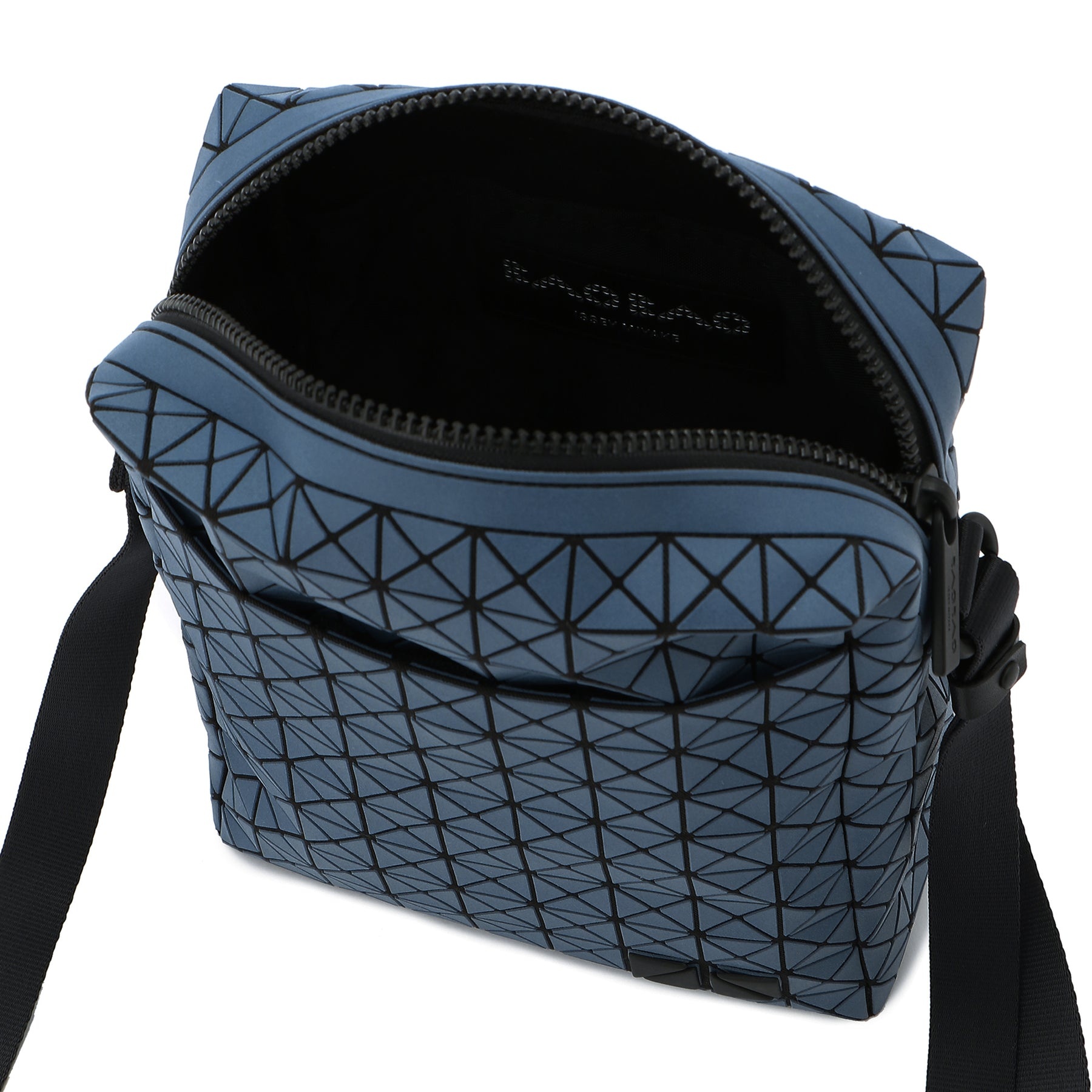 VOYAGER BAG - 4