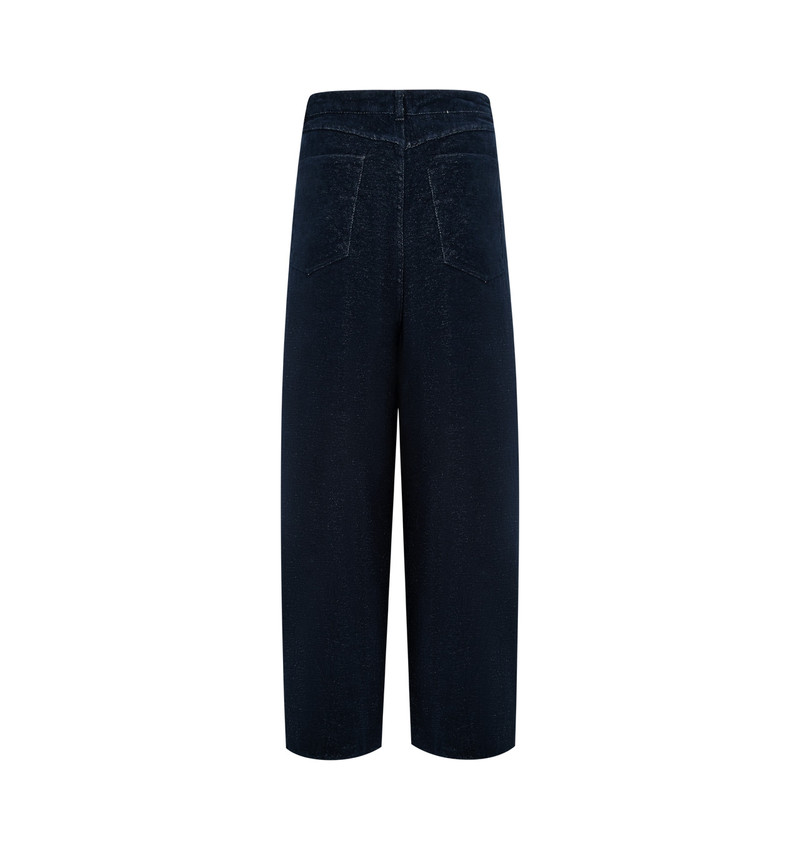 NEEDLES H.D. JEAN outlook