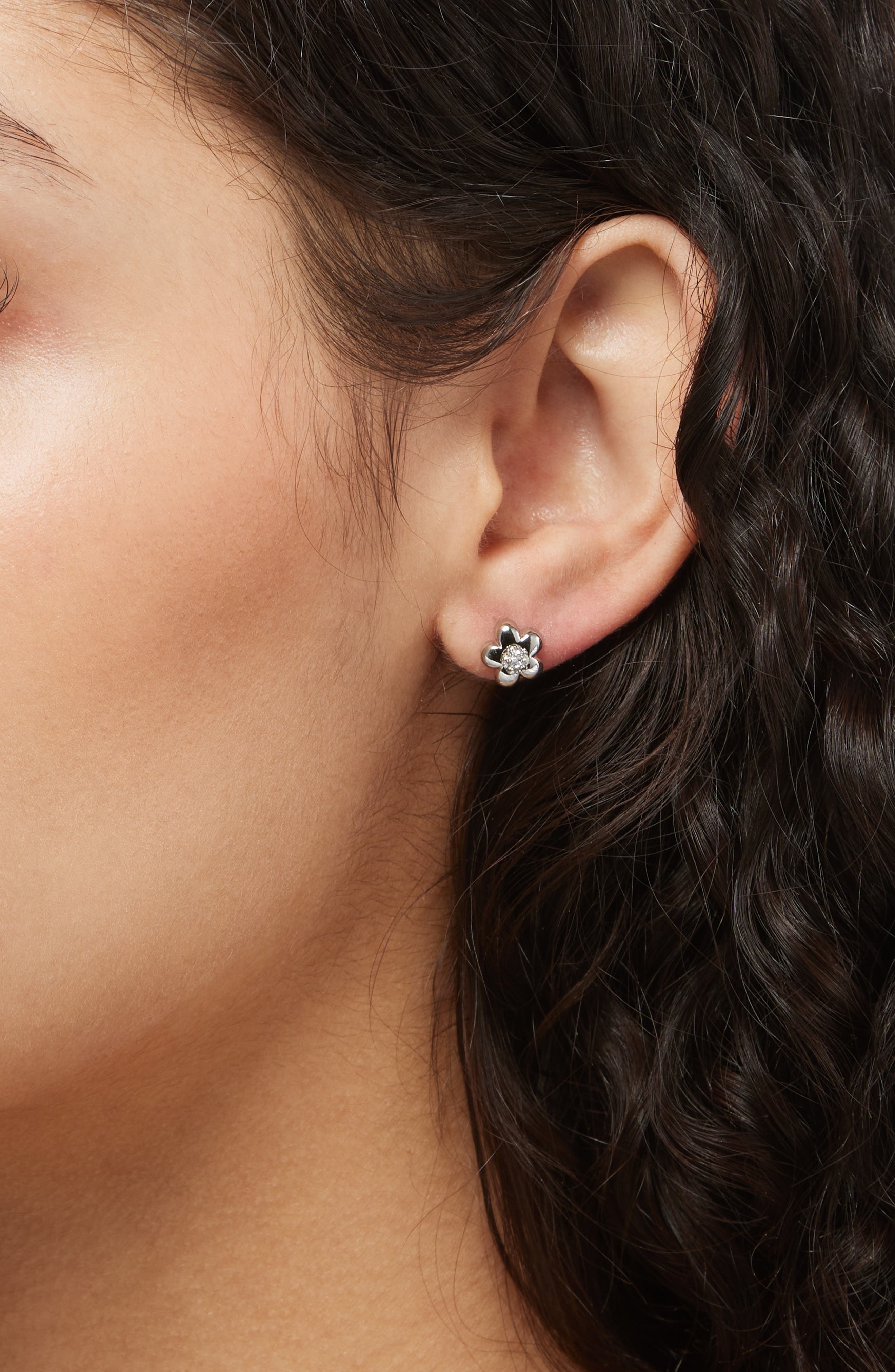 Marc Jacobs Small Daisy Stud Earrings in Silver/crystal at Nordstrom - 2