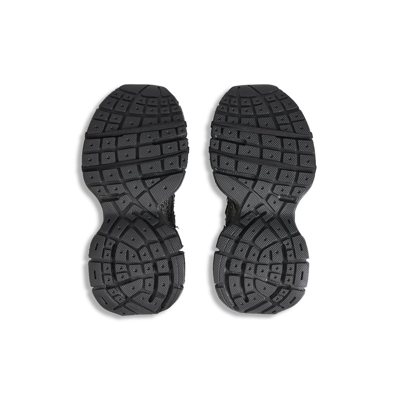 Women's 3xl Sneaker in Black 7
