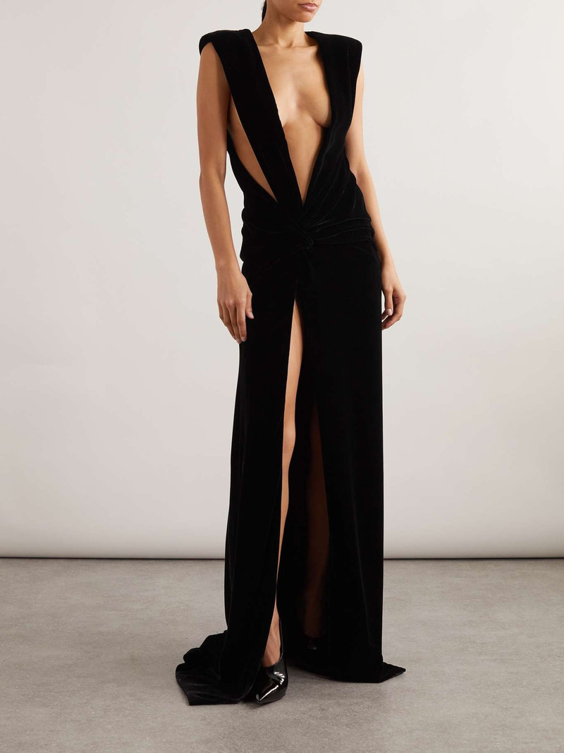 Valentino Velvet gown outlook