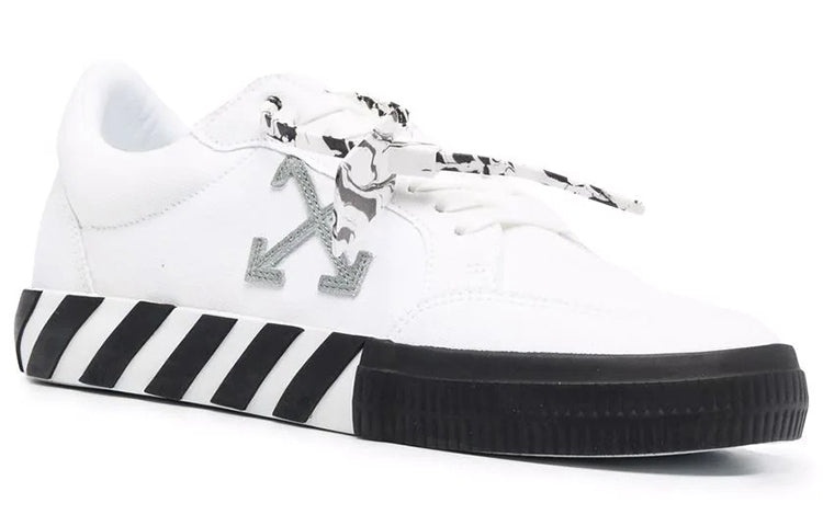Off-White Low Vulcanised Arrows Sneakers White/Black OMIA085F21FAB0010155 - 2