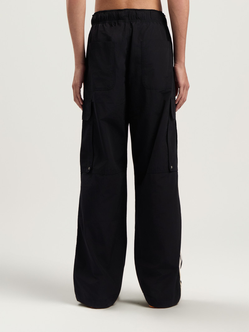 Classic Logo Cargo Pants 5