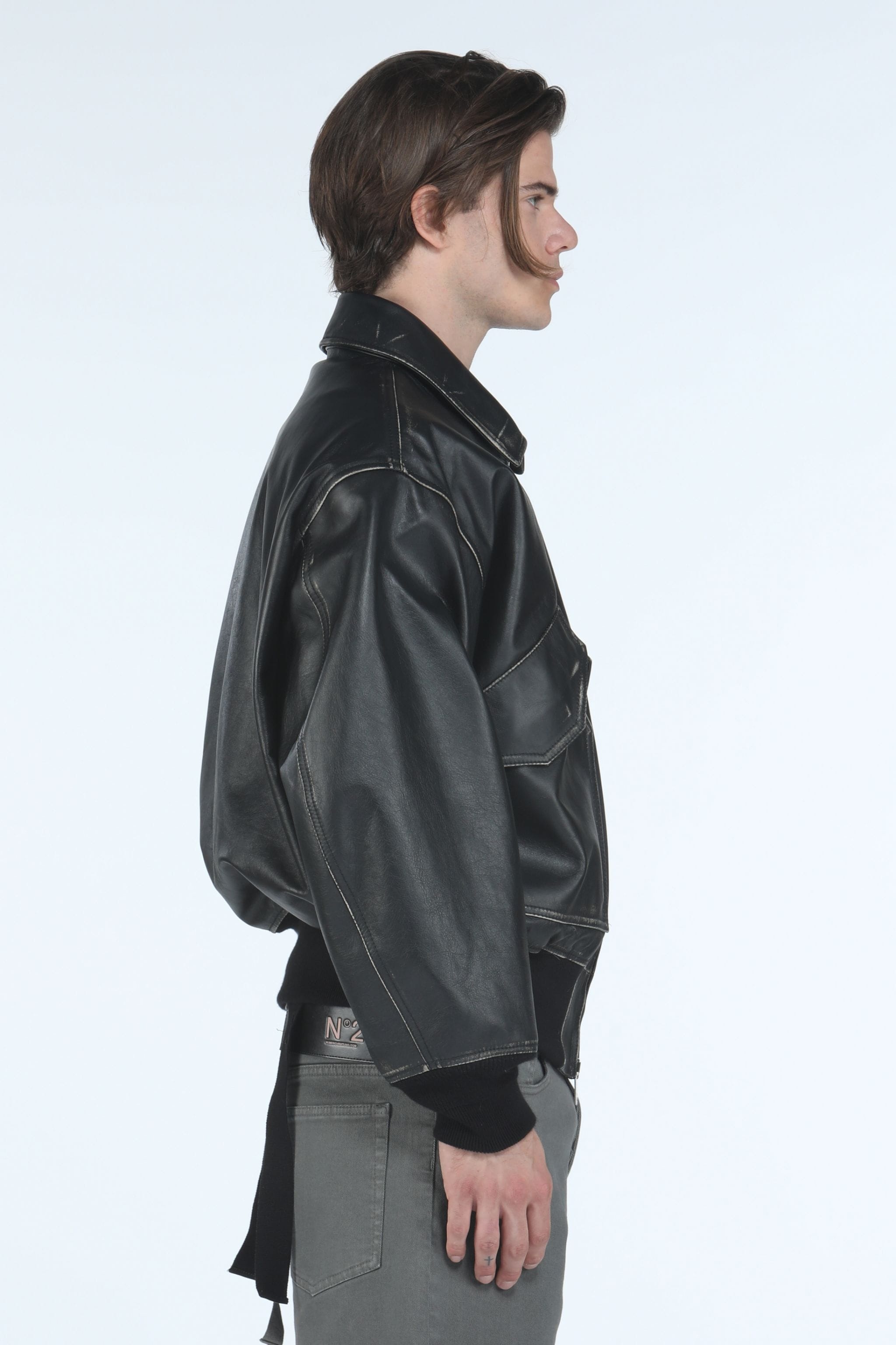 LEATHER BOMBER JACKET - 3