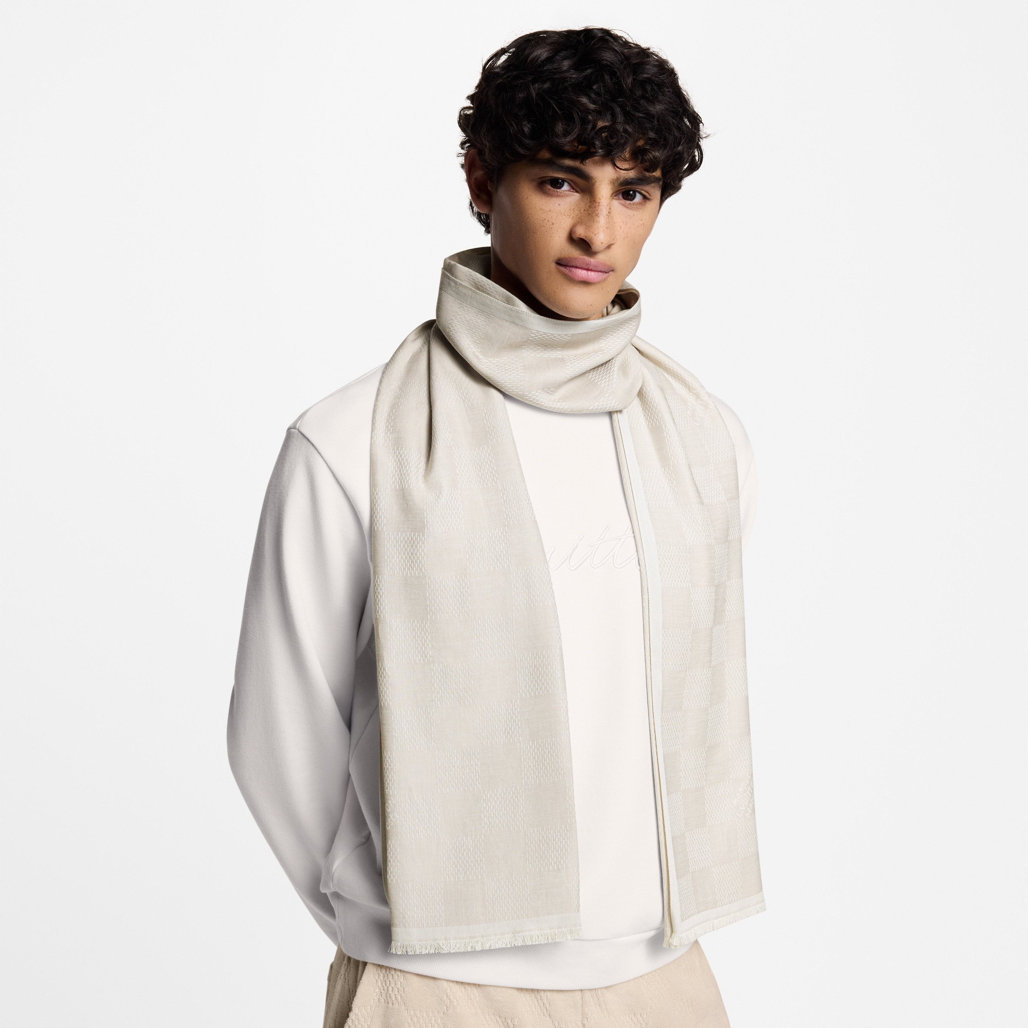 Damier Heritage Stole - 4