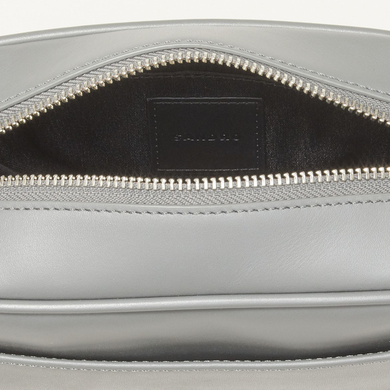 Small smooth leather bag 5