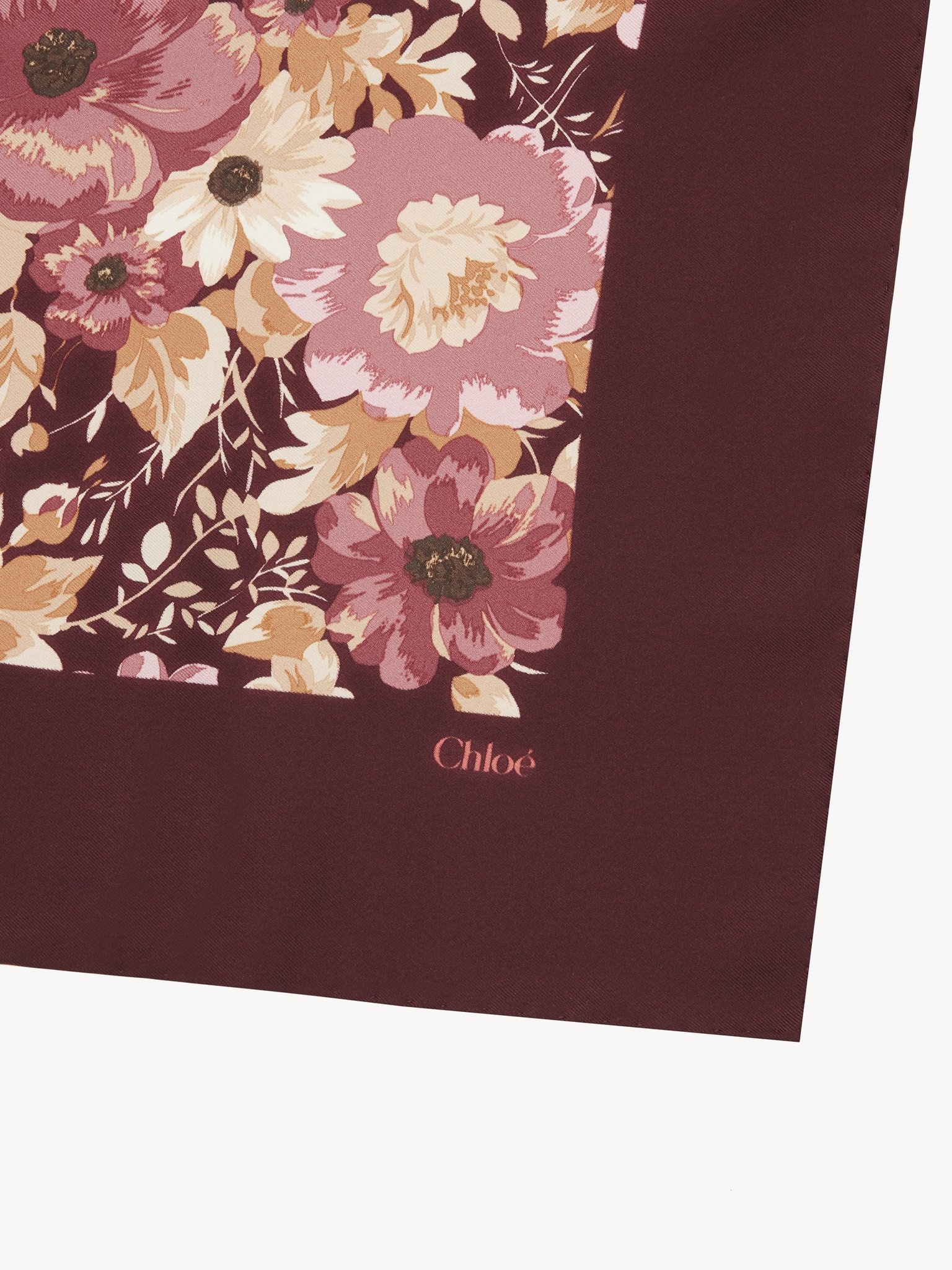 THE CHLOÉ ROSES SQUARE SCARF IN SILK TWILL - 3