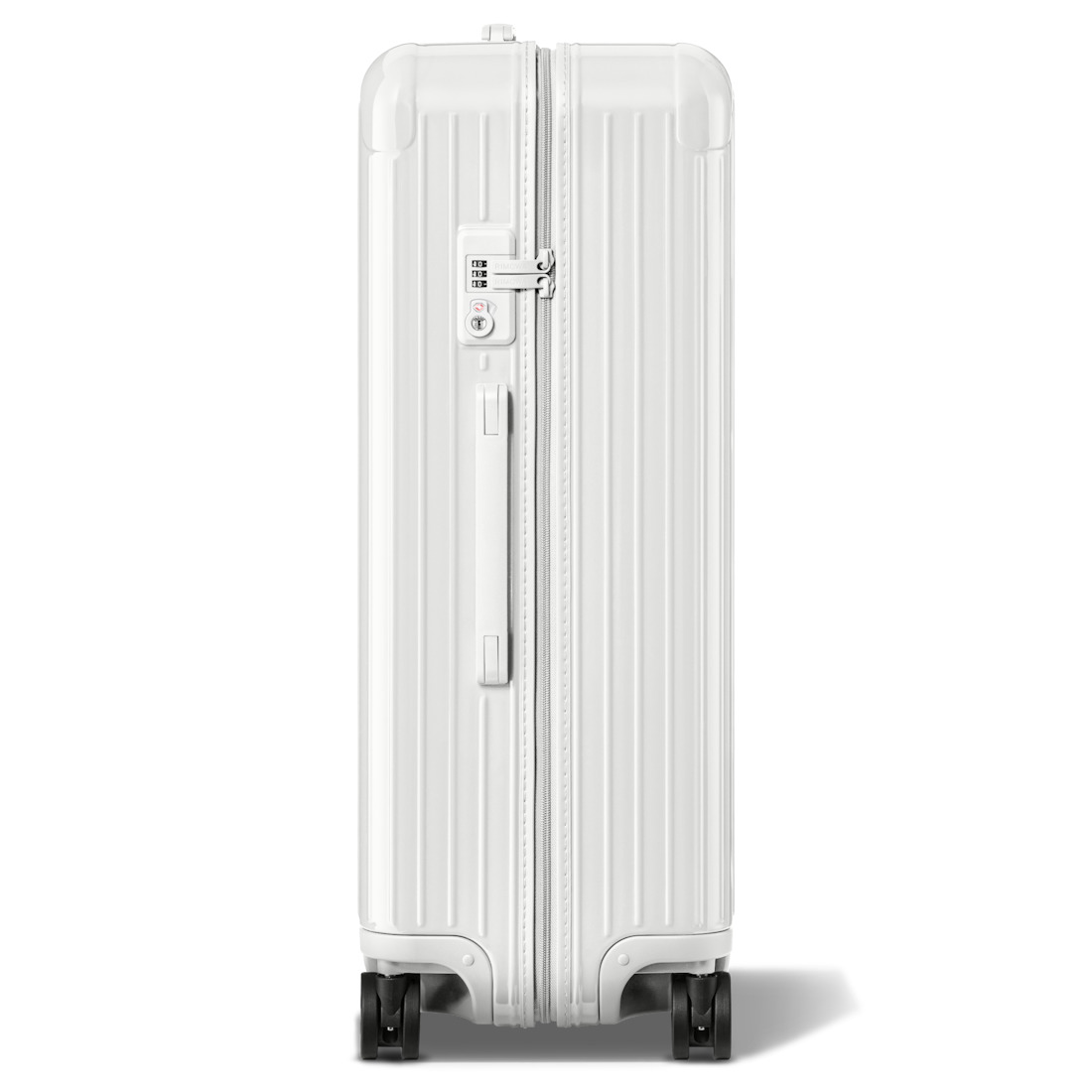 Essential Check-In L - 3